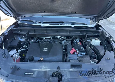 2021 Toyota Highlander Le z USA, uszkodzony, nr VIN 5TDBZRBH1MS064234